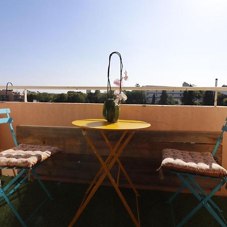 Appartement lumineux, Proche du centre ville, Parking Privé Montpellier Esterno foto